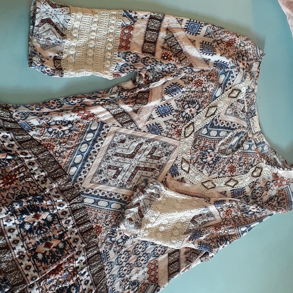 Womens Tunic top. 3/4 Sleeves - Picture 3 of 5